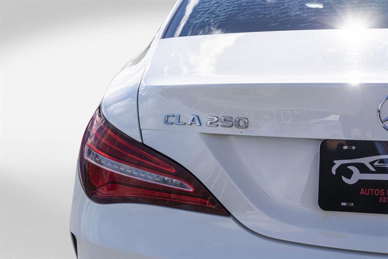 mercedes-benz CLA 2018 - 24