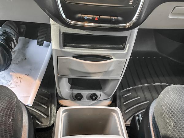 dodge Grand Caravan 2016 - 17