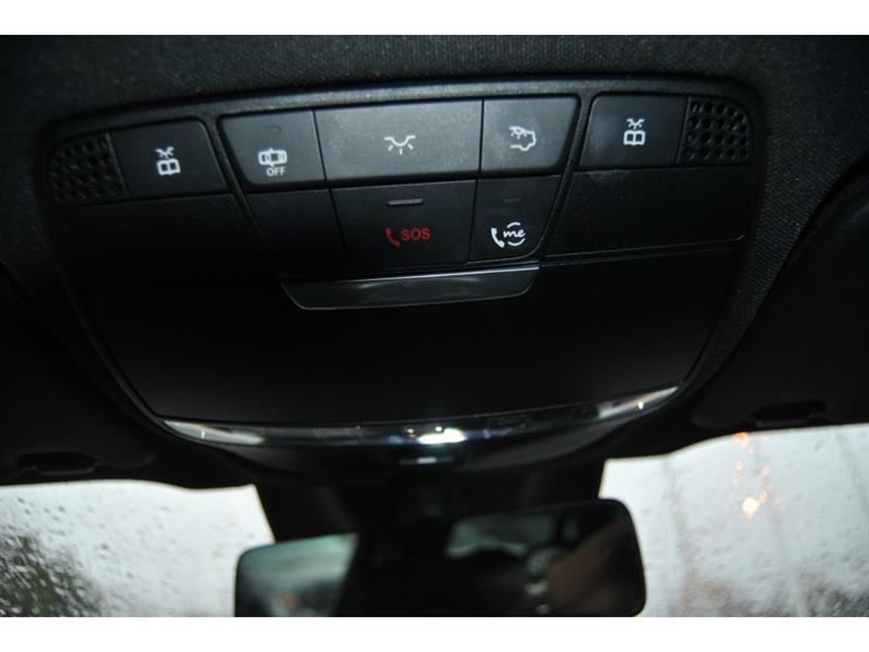 mercedes-benz GLC 2022 - 23