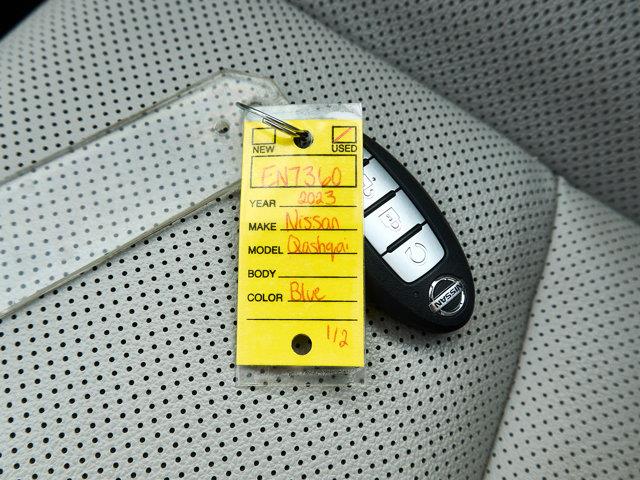 nissan Qashqai 2023 - 25