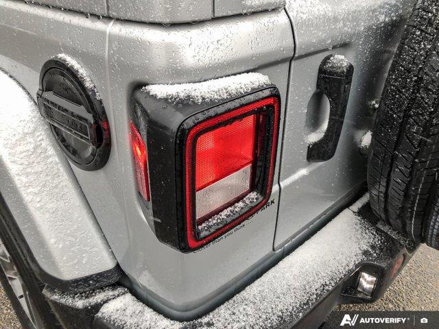 jeep Wrangler 2023 - 11