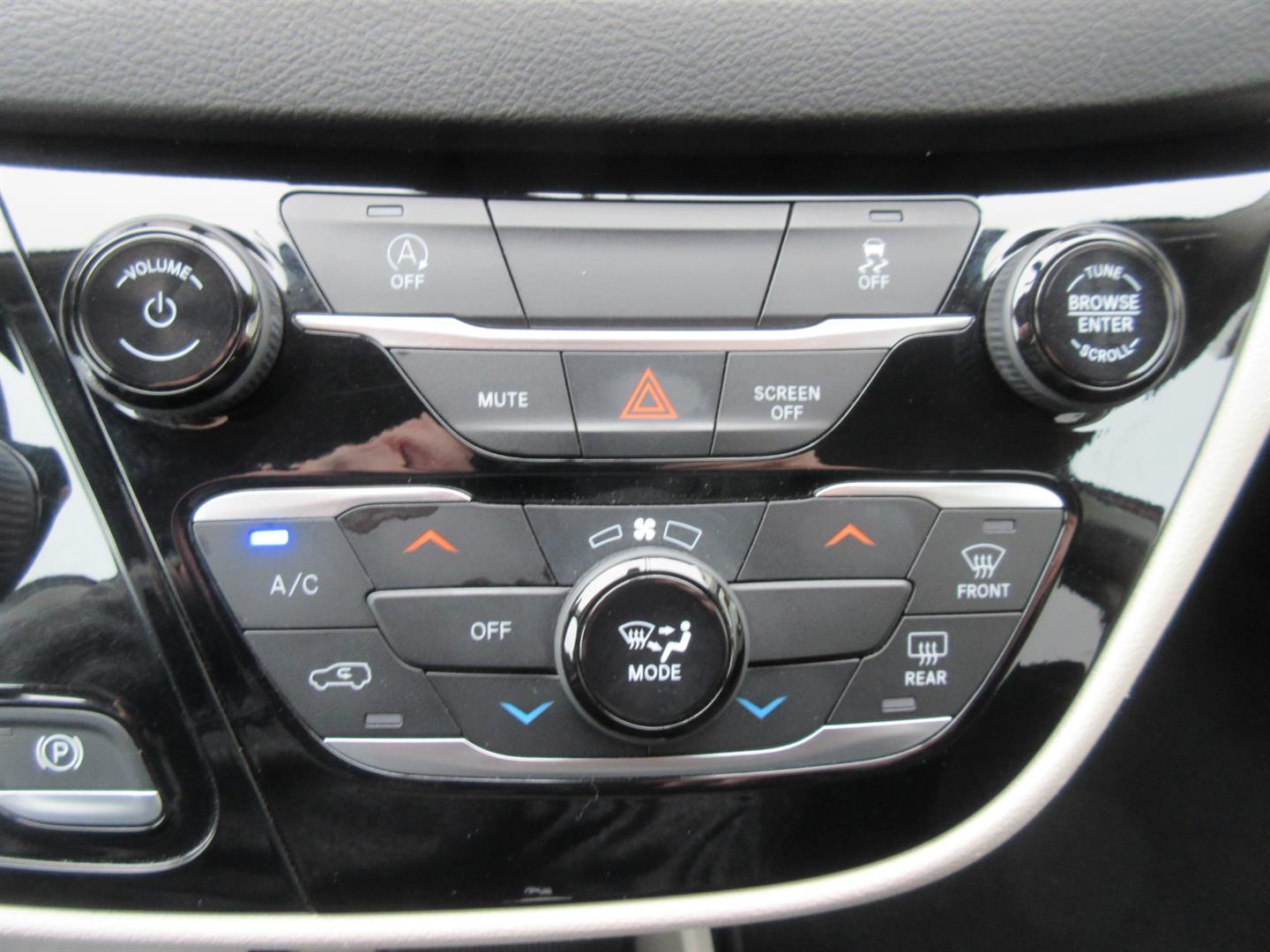 chrysler Grand Caravan 2021 - 30