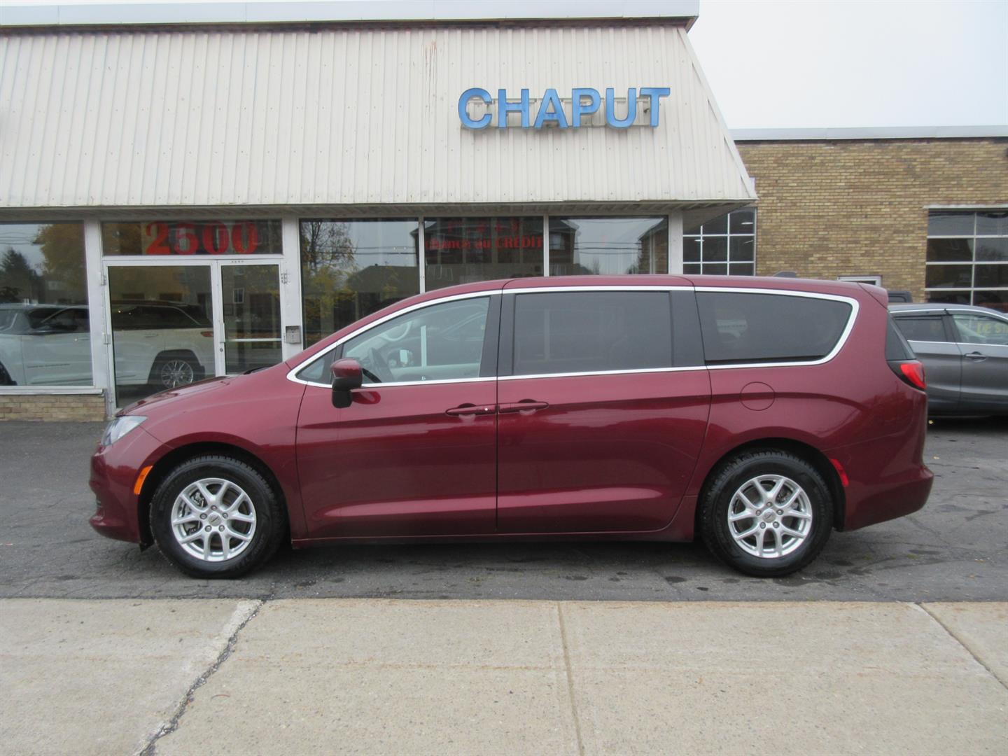 chrysler Grand Caravan 2021 - 3