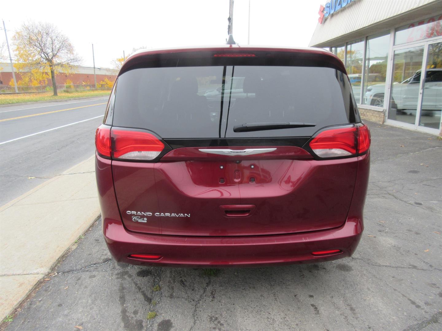 chrysler Grand Caravan 2021 - 7