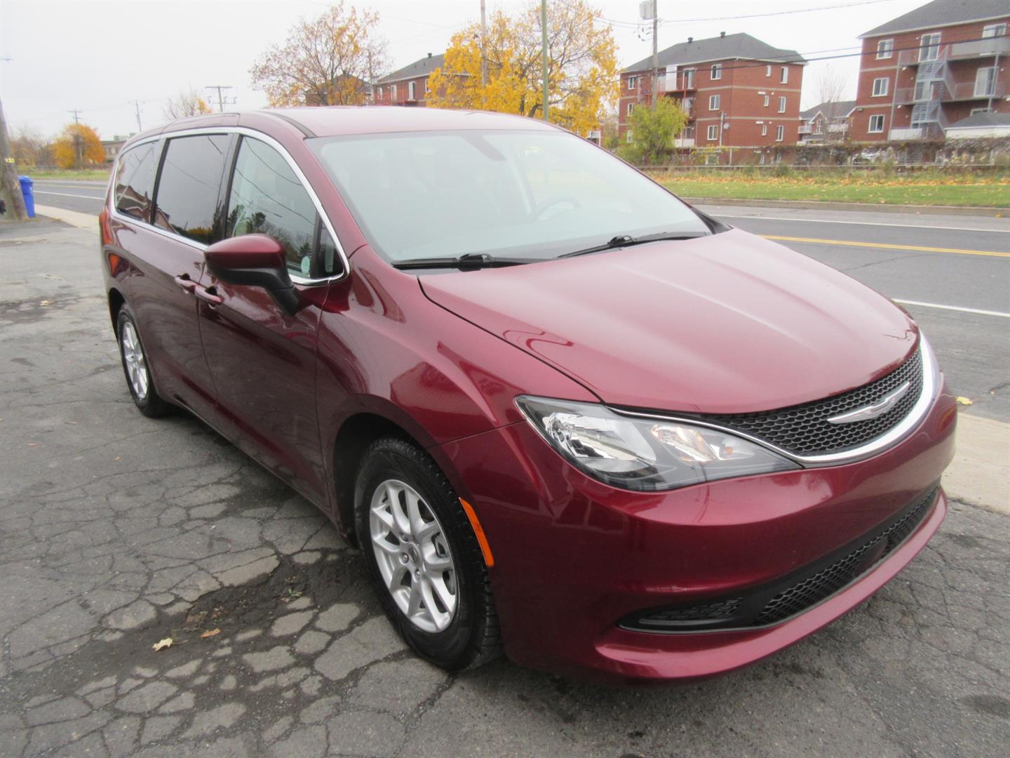 chrysler Grand Caravan 2021 - 11