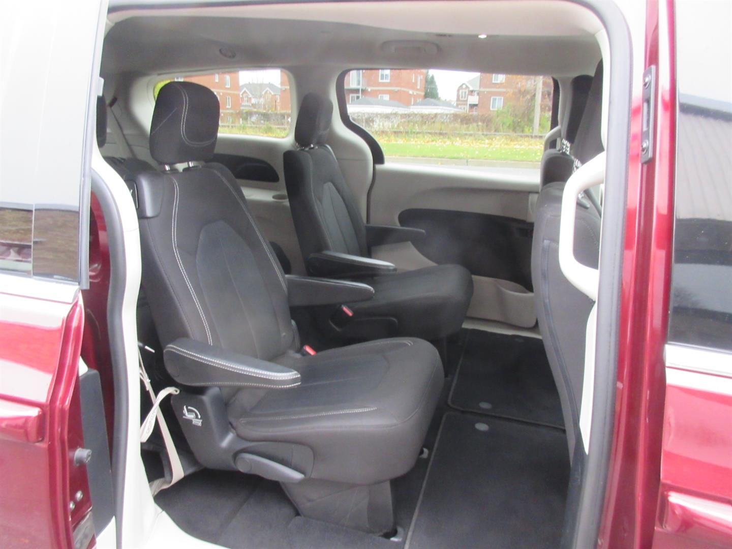 chrysler Grand Caravan 2021 - 20