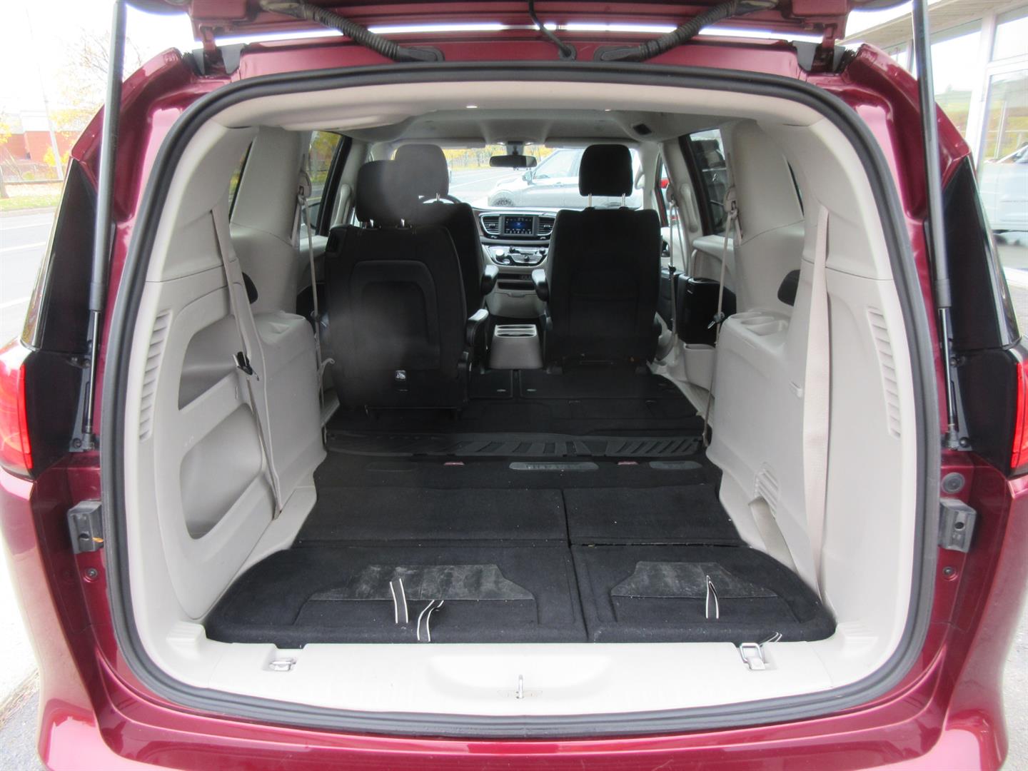 chrysler Grand Caravan 2021 - 2