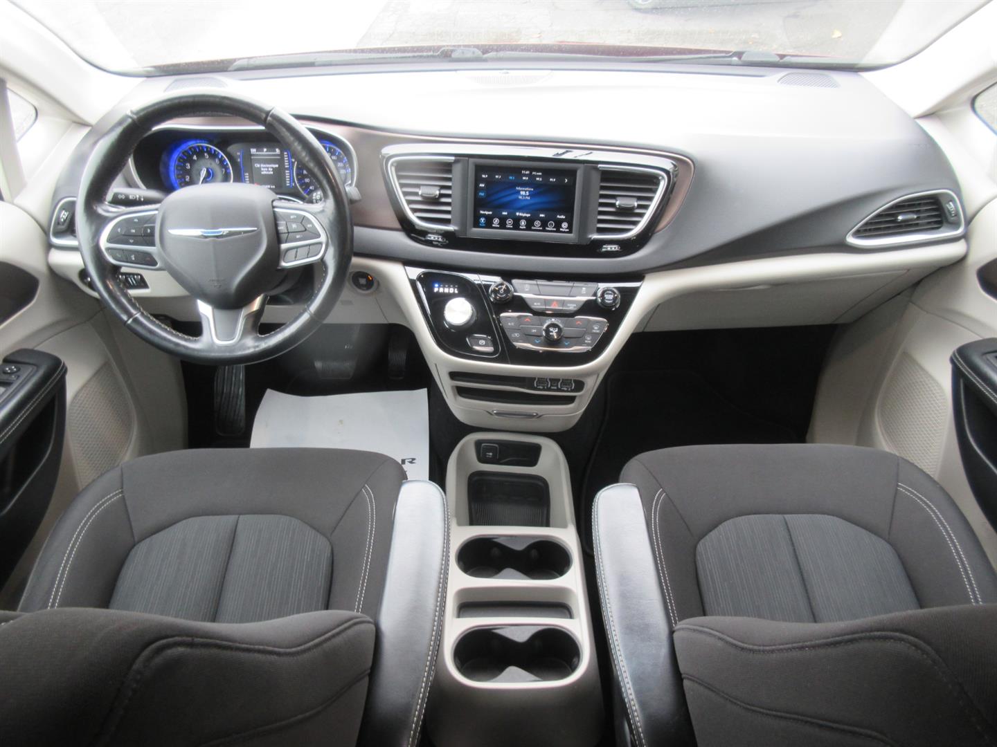 chrysler Grand Caravan 2021 - 5