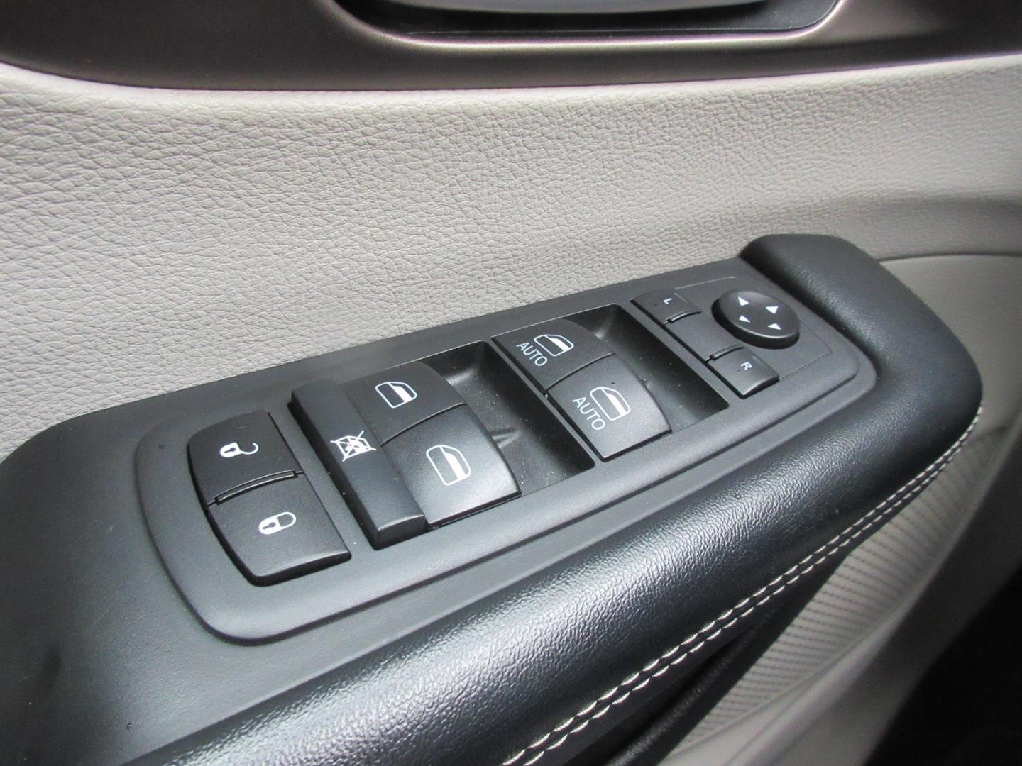 chrysler Grand Caravan 2021 - 22