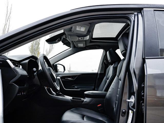 toyota RAV4 2022 - 16