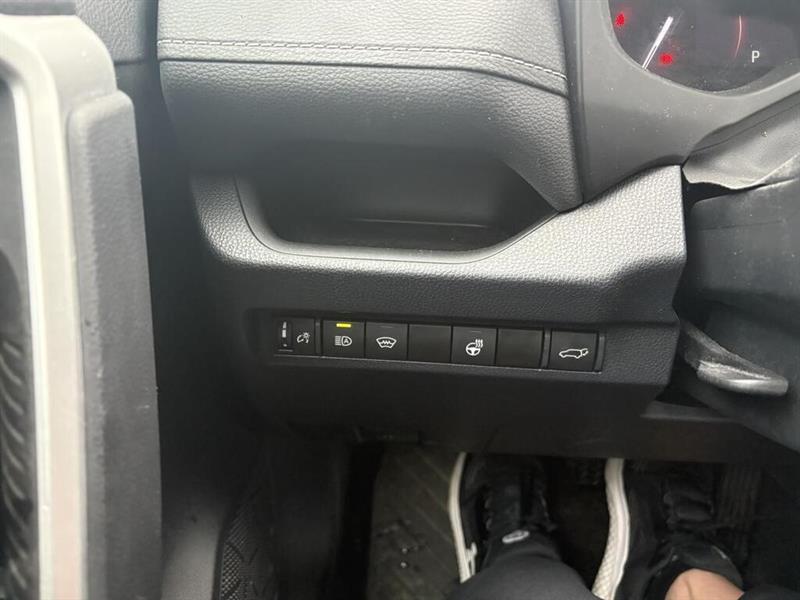 toyota RAV4 2023 - 11