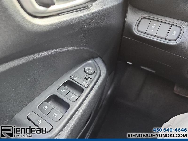 hyundai Venue 2022 - 14