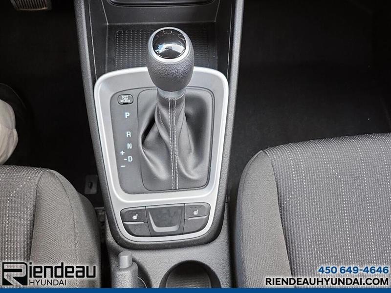 hyundai Venue 2022 - 18