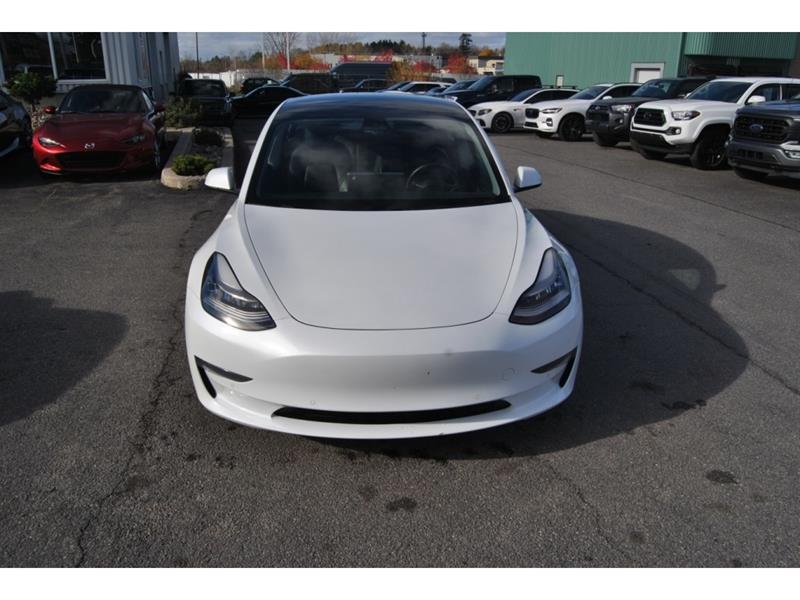 tesla Model 3 2021 - 8
