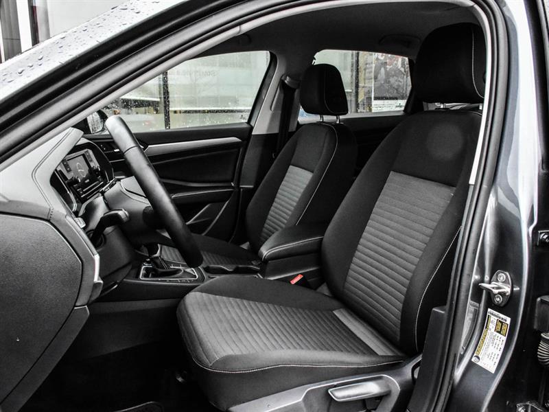 volkswagen Jetta 2023 - 10