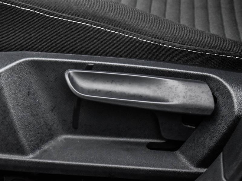 volkswagen Jetta 2023 - 12