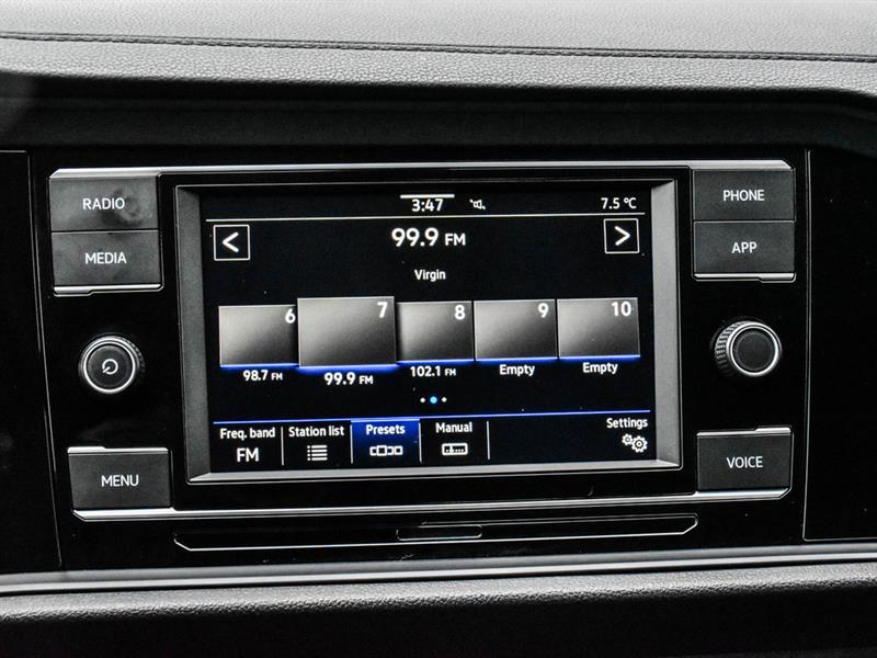 volkswagen Jetta 2023 - 21