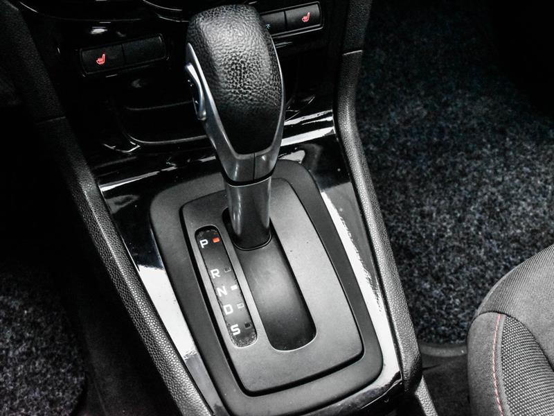 ford Fiesta 2015 - 24