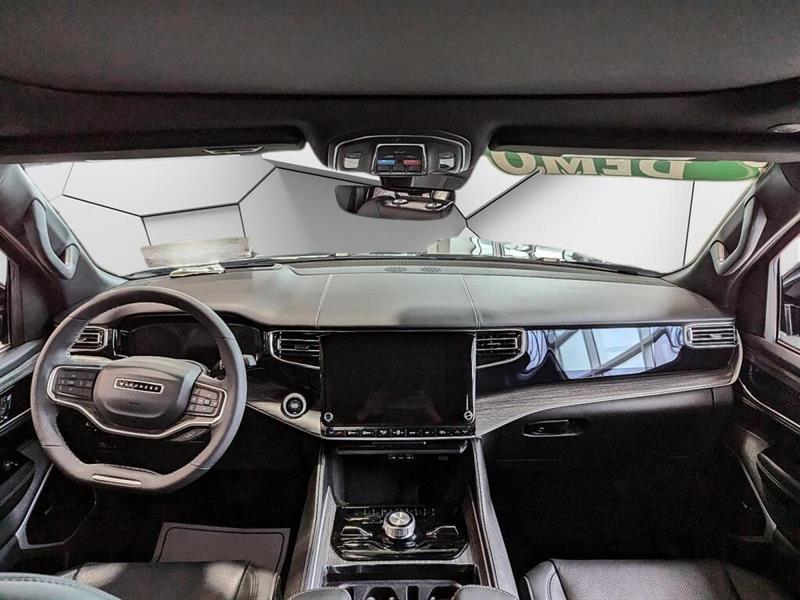 jeep Wagoneer L 2023 - 3