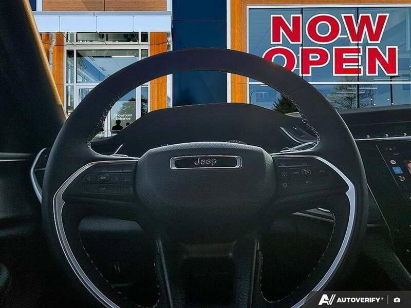 jeep Grand Cherokee L 2025 - 14