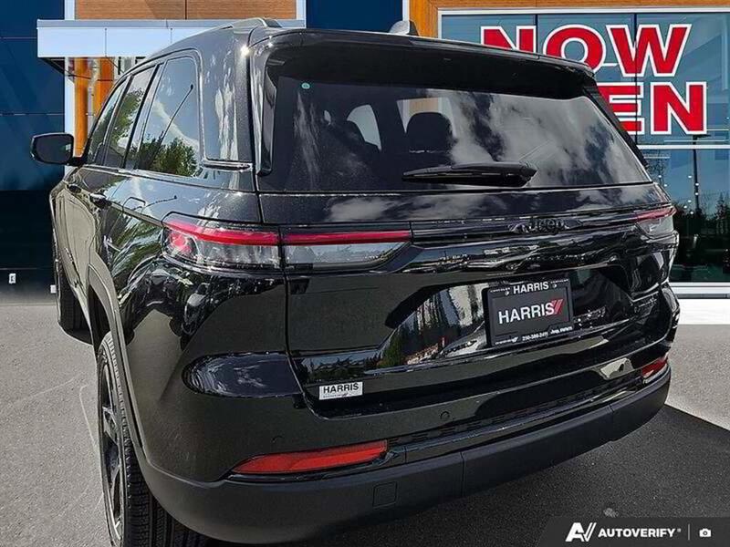 jeep Grand Cherokee 2025 - 11