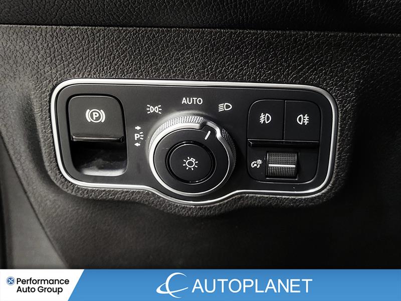 mercedes-benz GLB250 2022 - 28