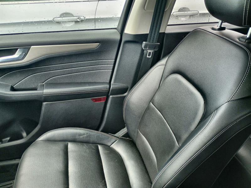 ford Escape 2022 - 24