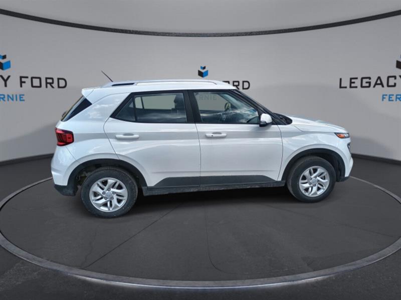 hyundai Venue 2023 - 9
