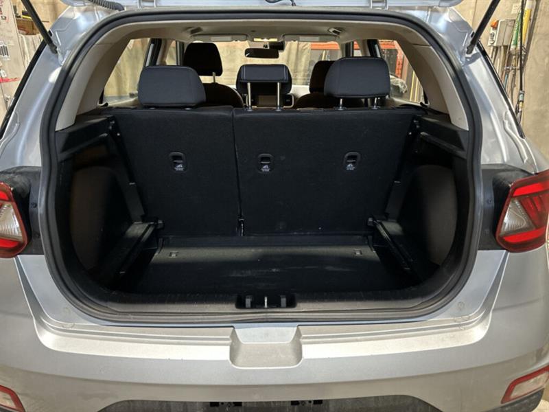 hyundai Venue 2022 - 19