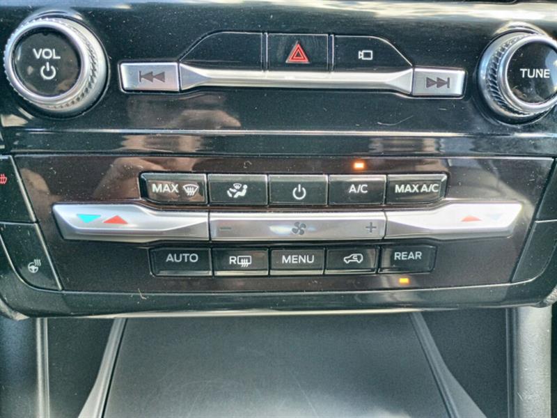 ford Explorer 2023 - 17