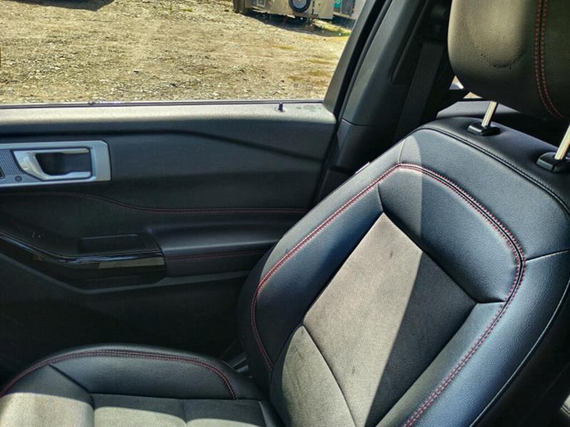 ford Explorer 2023 - 26