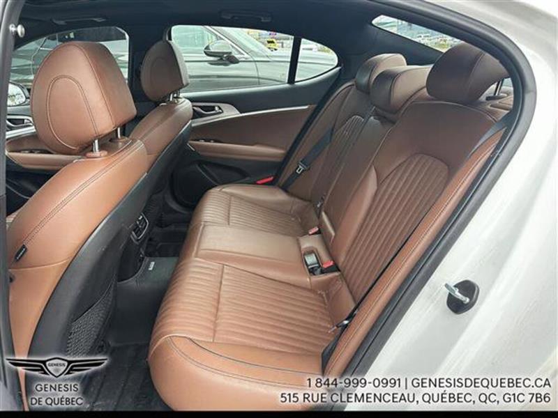 genesis G70 2021 - 12