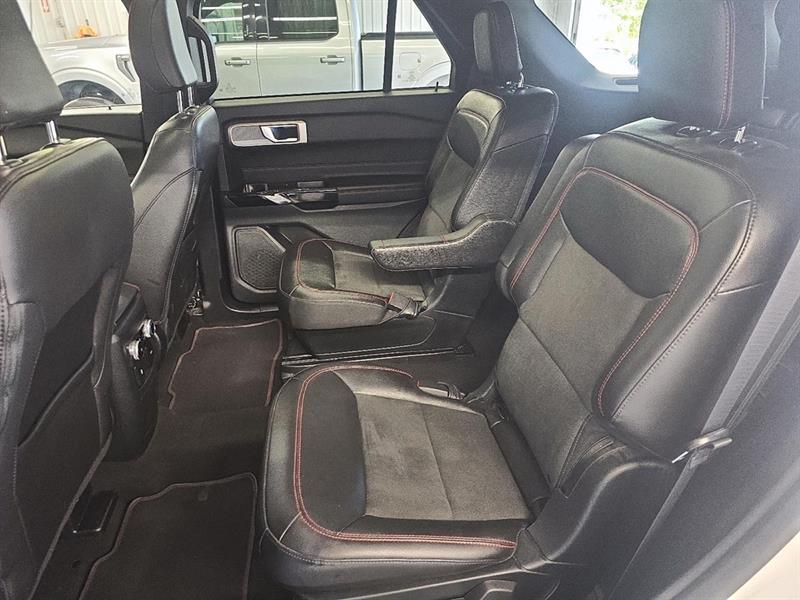 ford Explorer 2022 - 15