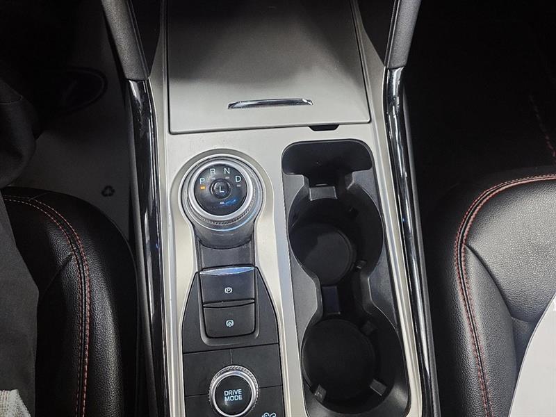 ford Explorer 2022 - 21