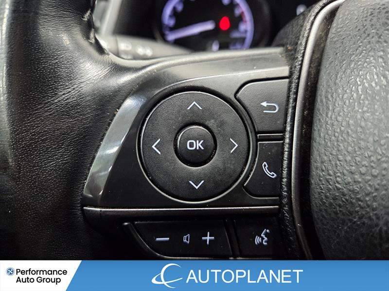 toyota Camry 2022 - 17