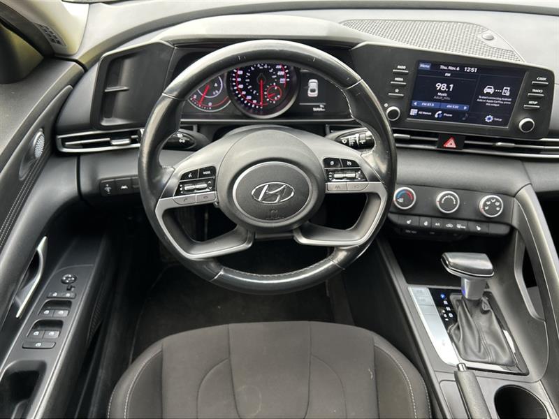 hyundai Elantra 2021 - 13