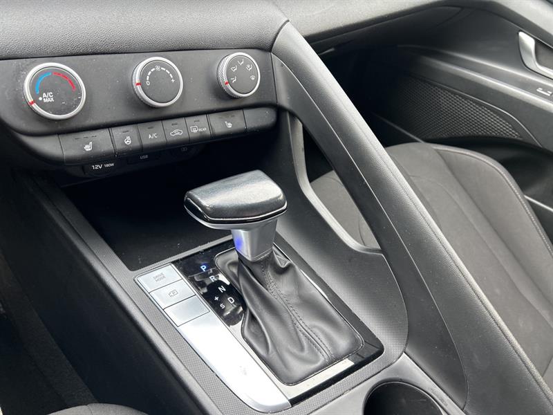 hyundai Elantra 2021 - 16