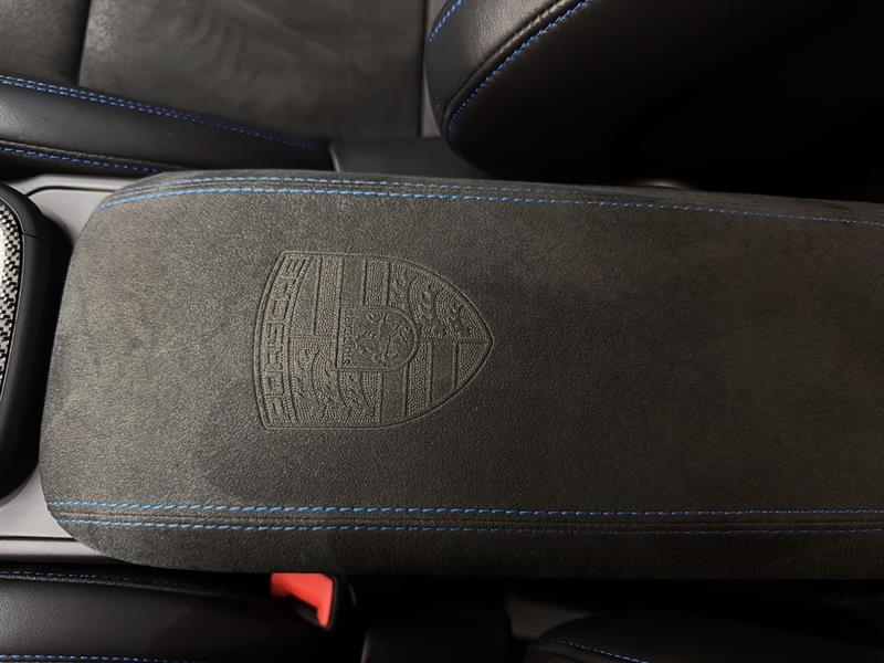 porsche 911 2022 - 25