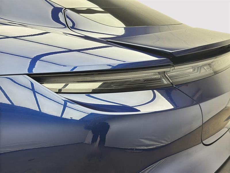 porsche Taycan 2023 - 10