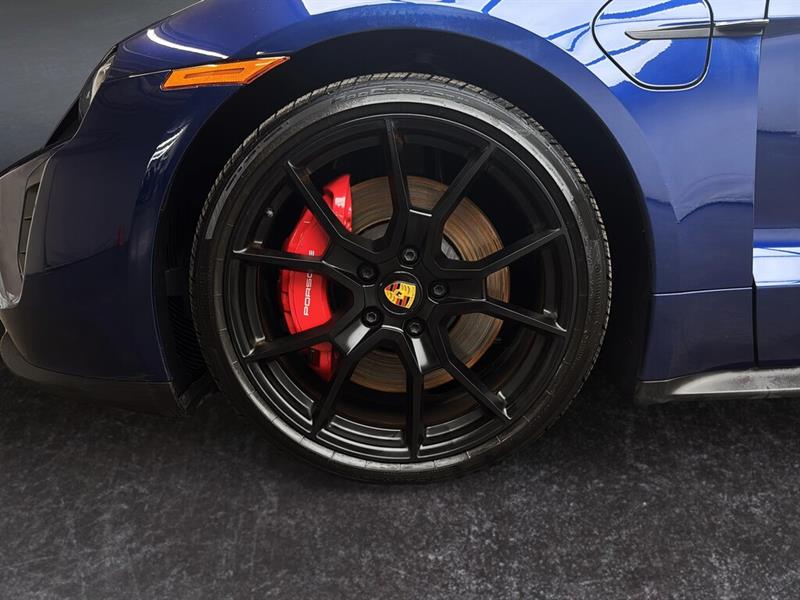 porsche Taycan 2023 - 11