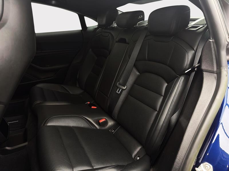 porsche Taycan 2023 - 28