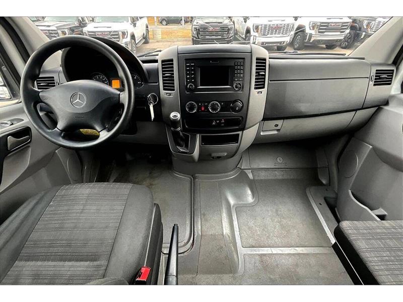 mercedes-benz Sprinter 2016 - 14
