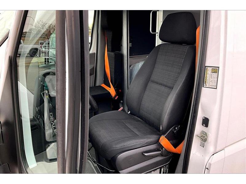 mercedes-benz Sprinter 2016 - 22