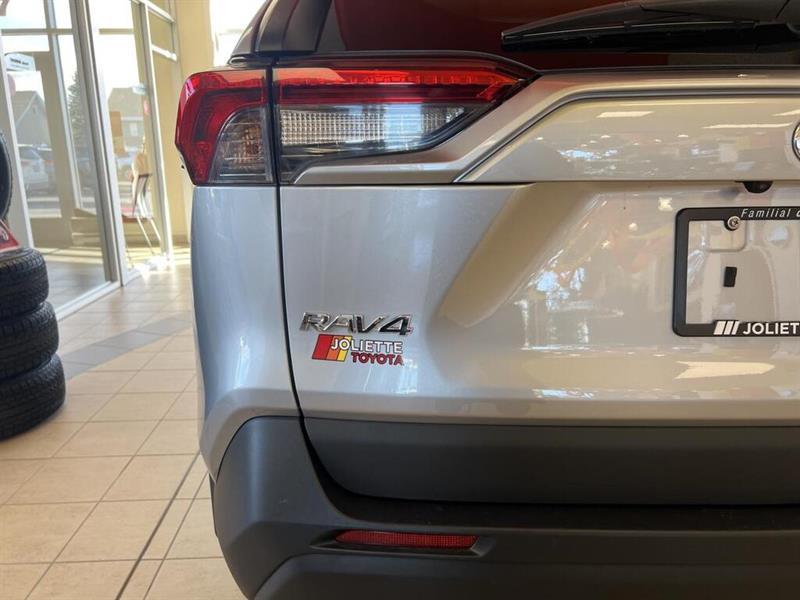 toyota RAV4 2022 - 10