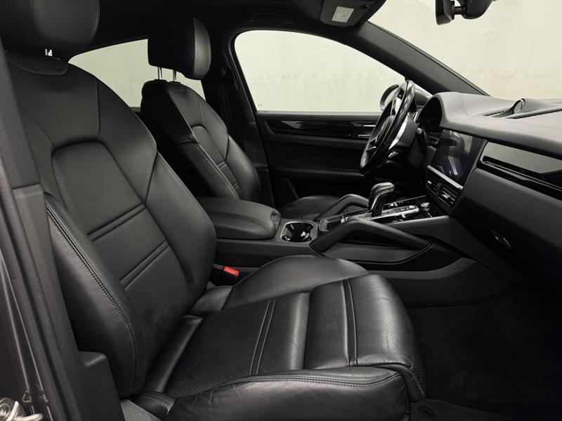 porsche Cayenne 2021 - 33