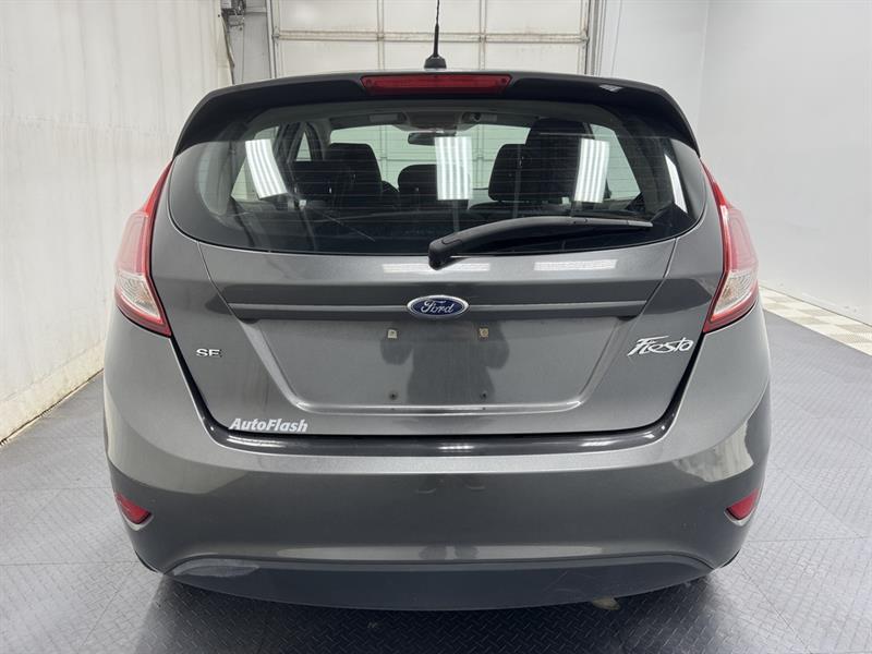 ford Fiesta 2015 - 6