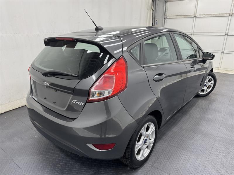 ford Fiesta 2015 - 9
