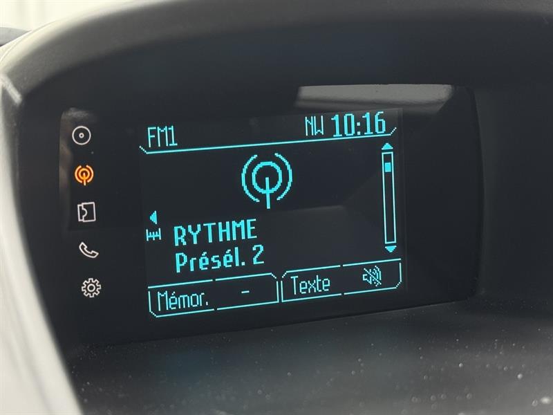 ford Fiesta 2015 - 22