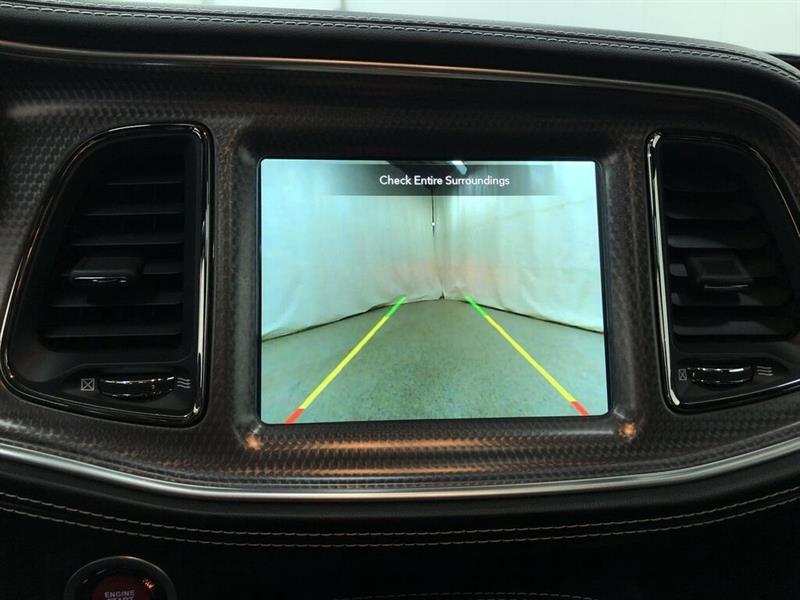 dodge Challenger 2022 - 17