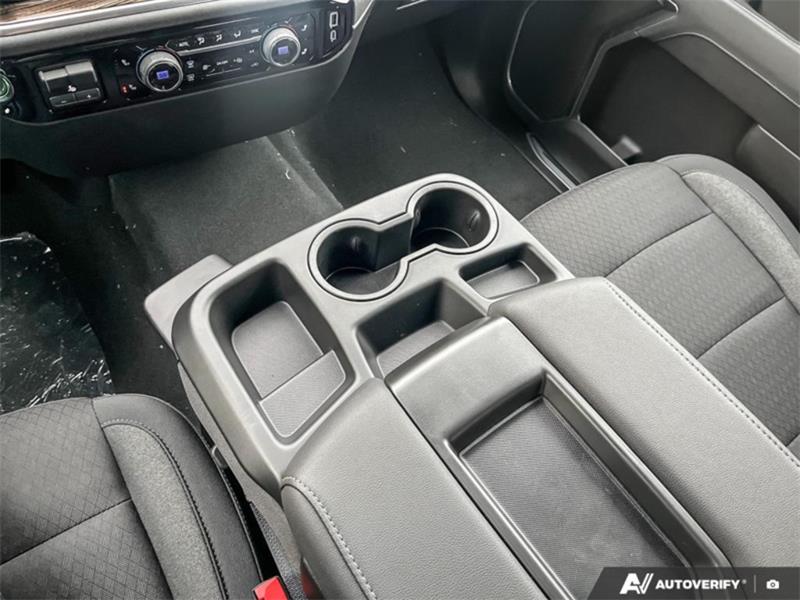 chevrolet Silverado 1500 2025 - 15